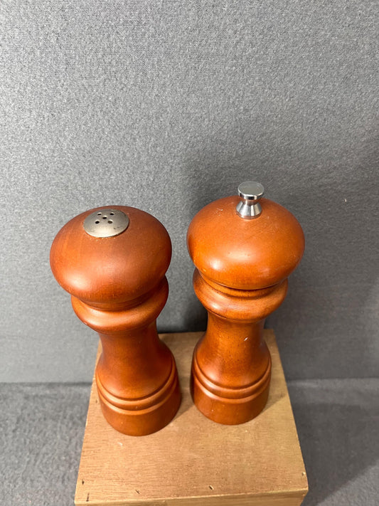 Wood Salt and Pepper Shakers Set | Rustic Kitchen Decor | Eco-Friendly Spice Dishes for Home Cooking & Dining