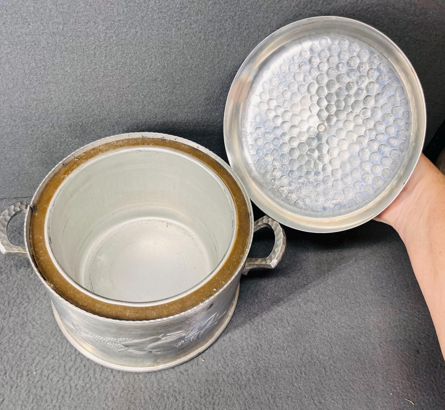 Mid Century 1950s Everlast Hand Forged Aluminum Ice Bucket with Plate & Tongs Vintage Barware
