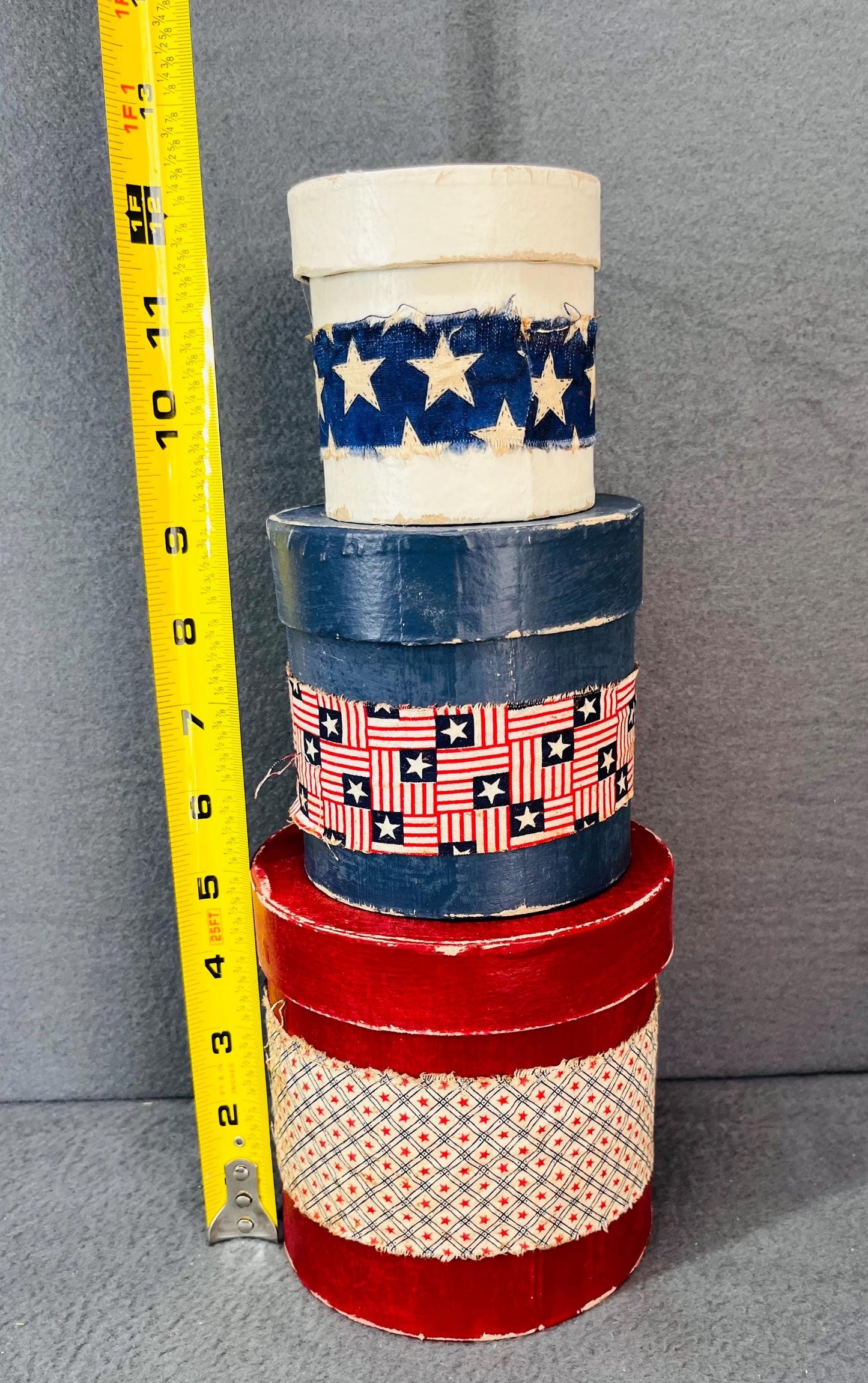 Primitive Patriotic  hand painted  Nesting Boxes Set of 3 Rustic Round Farmhouse Storage & Country Home Decor