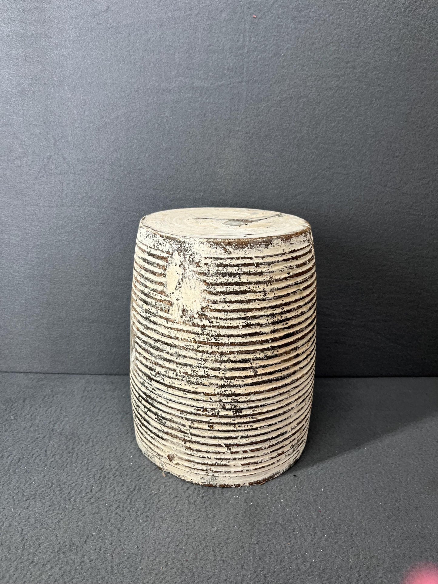 Deep Wood Bowl Planter – Rustic Wooden Crock for Indoor Plants, Decorative Centerpiece, Handmade Natural Wood Container