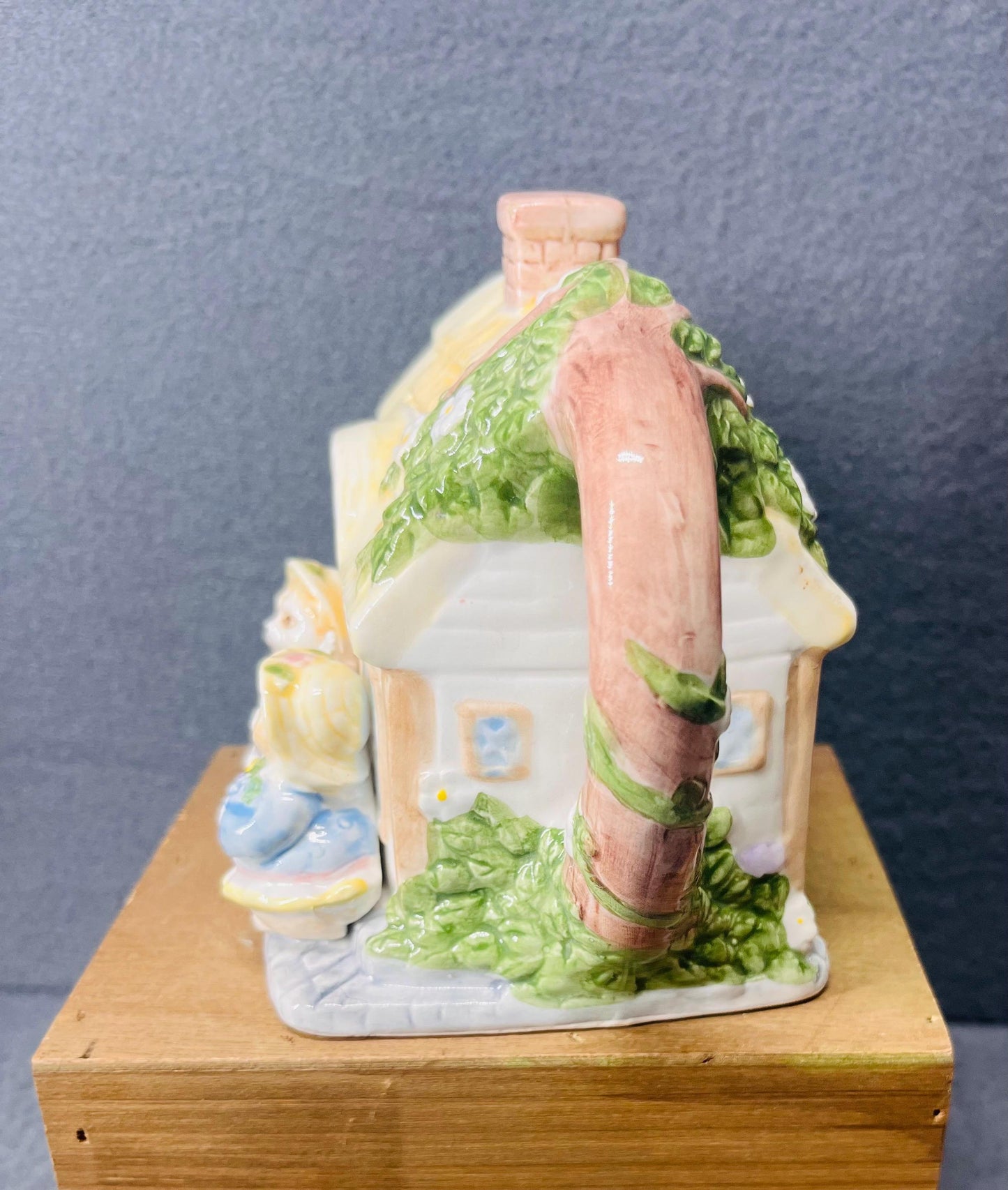 Vintage Alton Country Cottage Bears Tea Set - 1993 Children's Ceramic Miniature Tea Set, Perfect for Collectors & Kids