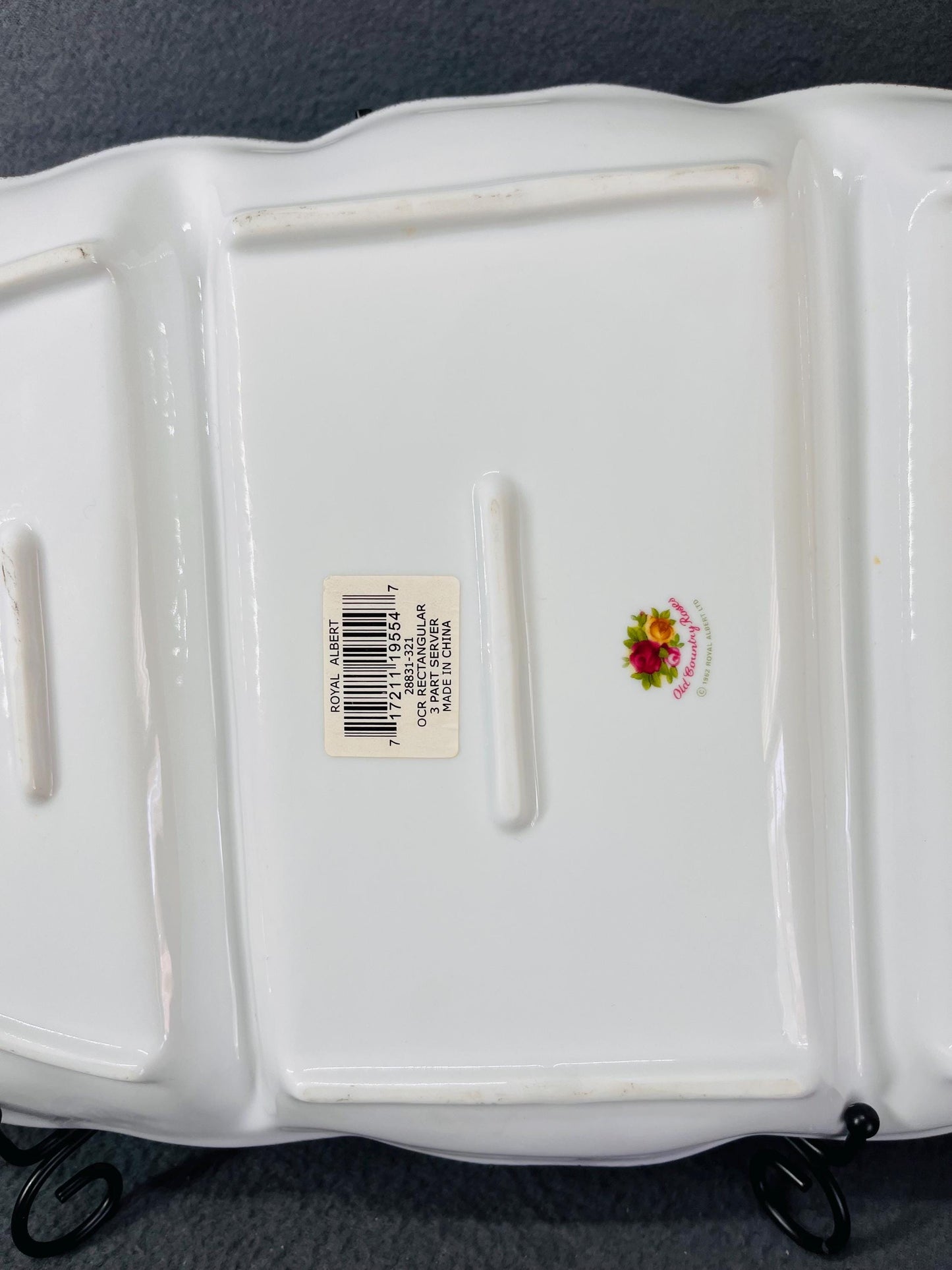 Royal Albert China OLD COUNTRY ROSES Divided Server, 17" 3-Part Platter for Entertaining & Serving, Vintage Tableware