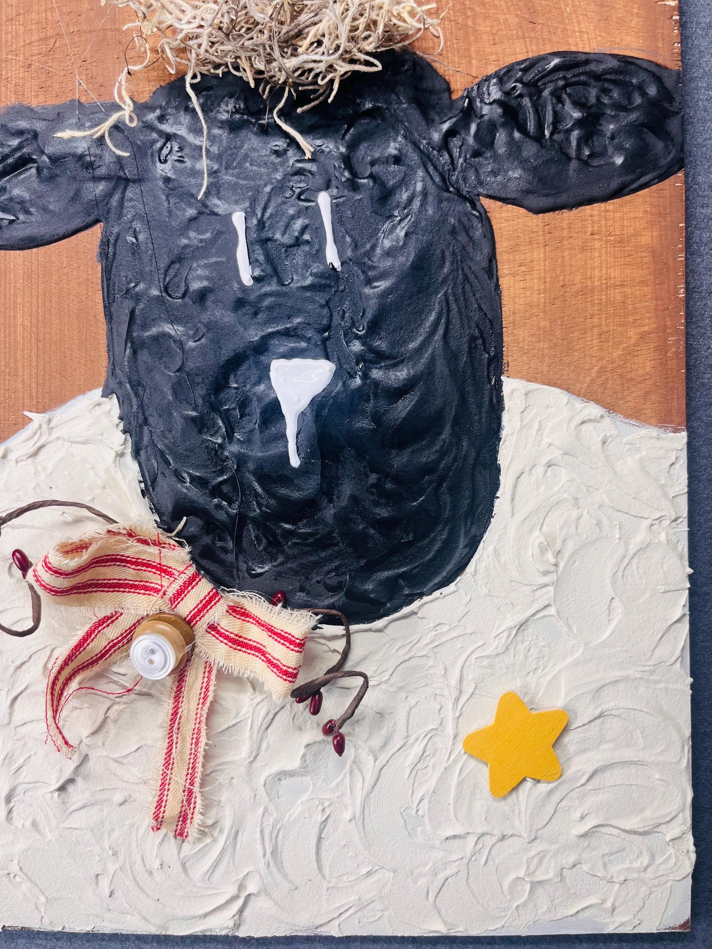 Primitive Sheep Wall Hanging | Country Decor, Rustic Home Accent, Farmhouse Wall Art, Handmade Textile Art, Unique Gift Idea