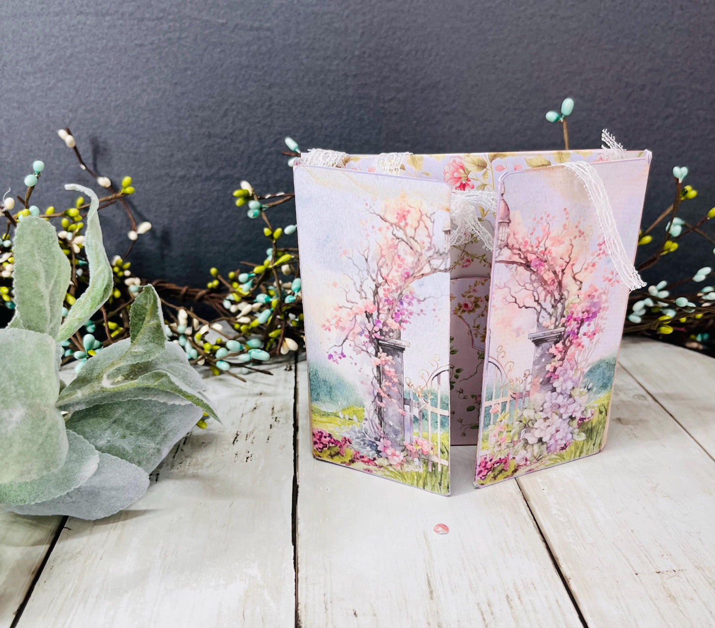 Le Gate Garden Paper Craft Card Kit – Flip Out Folio Scrapbook Album for DIY Paper Projects & Gifts