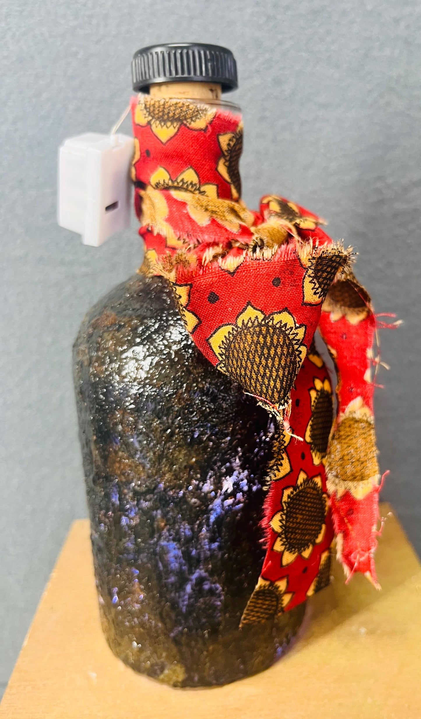 Honey Rustic Grungy Jar with Battery Powered Lights | Decorative LED Fairy Lights | Unique Home Decor & Gifts